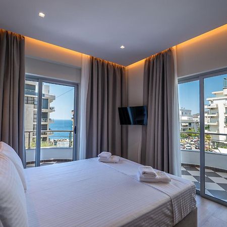 Arel Hotel Sarandë Buitenkant foto