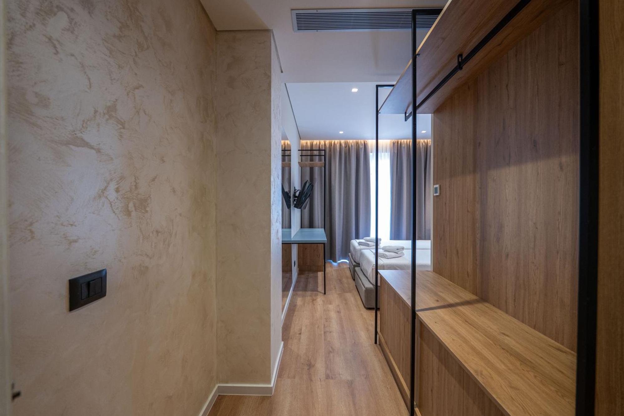 Arel Hotel Sarandë Buitenkant foto